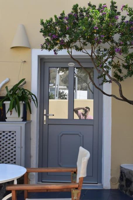 Ersi Villas Fira  Ruang foto