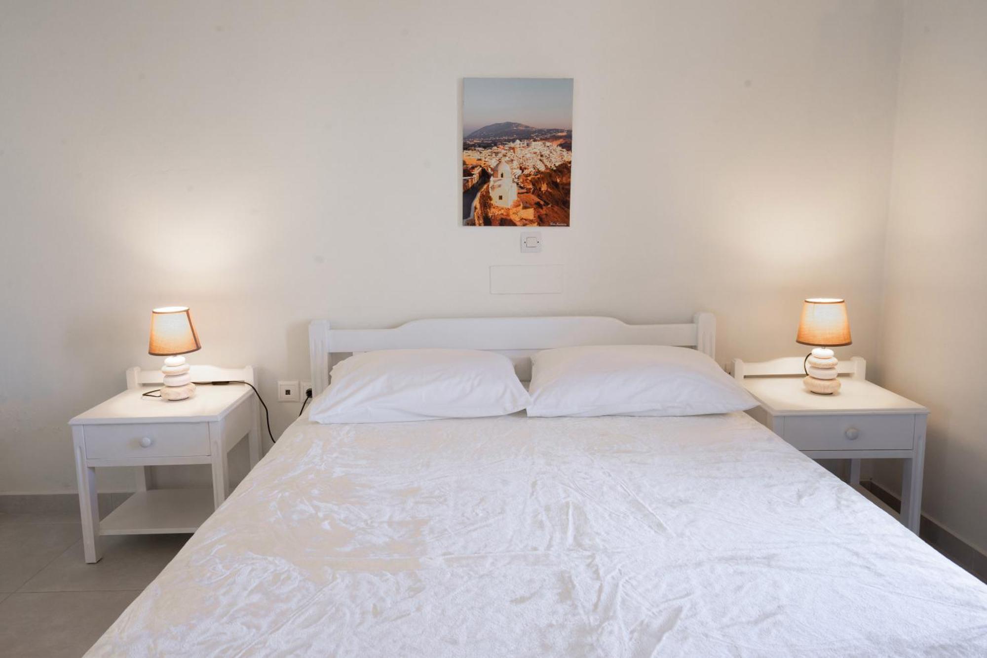 Ersi Villas Fira  Ruang foto