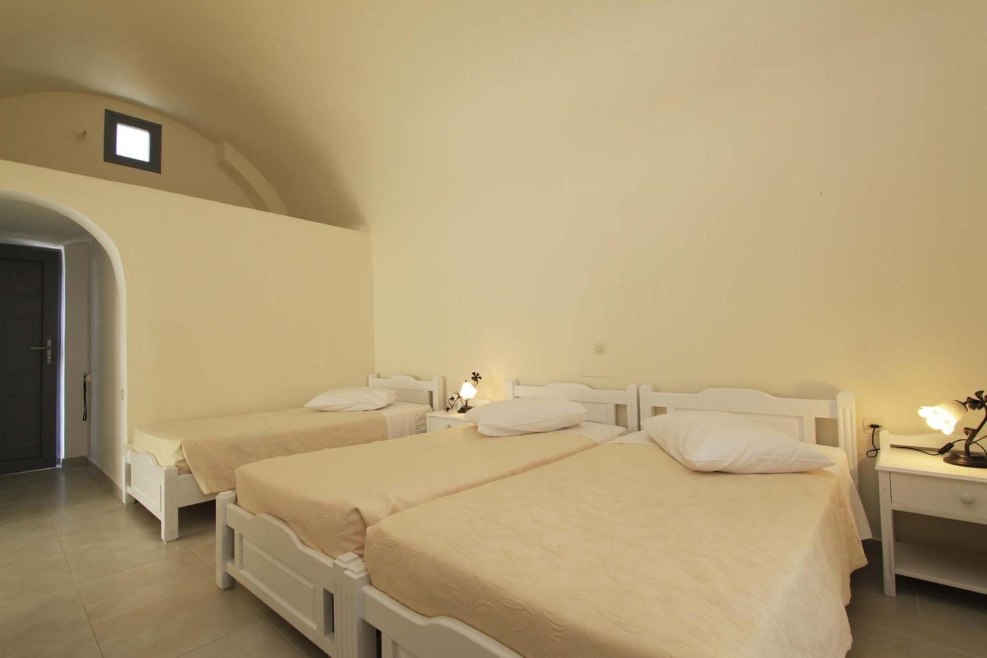 Ersi Villas Fira  Ruang foto